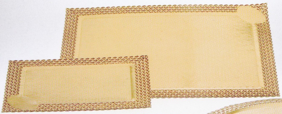 Bandeja-Blonda Oro 31x39/100 UD